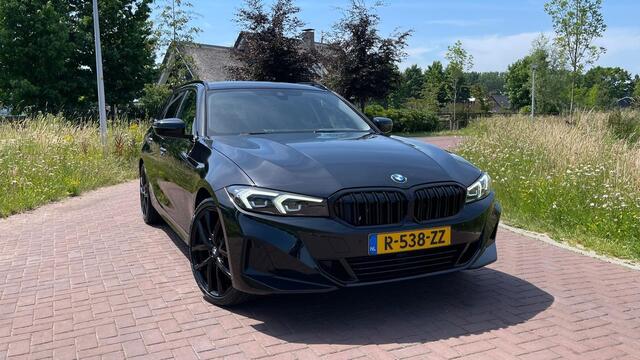 BMW 3-SERIE Touring 318i Facelift model | Sportstoelen | 19 Inch | NL-Auto |