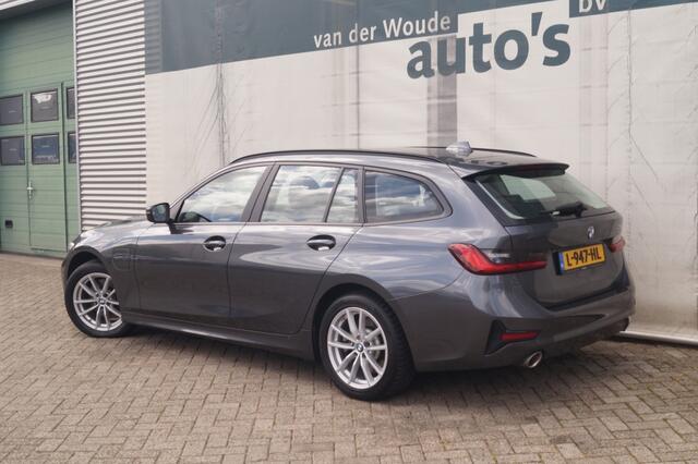 BMW 3-SERIE Touring 320e PHEV Business Edition Plus -LEER-ECC-NAVI-