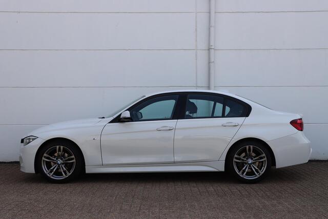 BMW 3-SERIE 320i Edition M Sport Shadow Executive 184pk