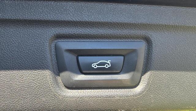 BMW 3-SERIE Touring 330e High Executive M-Sport |DOH|HUD|Harman&Kardon