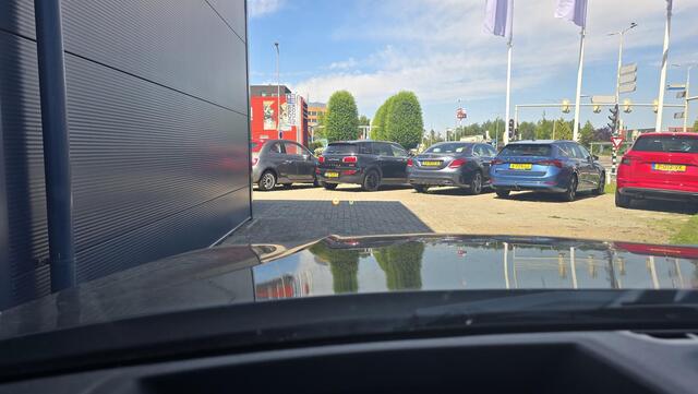 BMW 3-SERIE Touring 330e High Executive M-Sport |DOH|HUD|Harman&Kardon