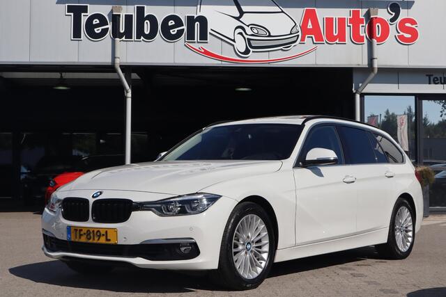 BMW 3-SERIE Touring 320i | Automaat | Panoramadak | Leder | Camera | Trekhaak