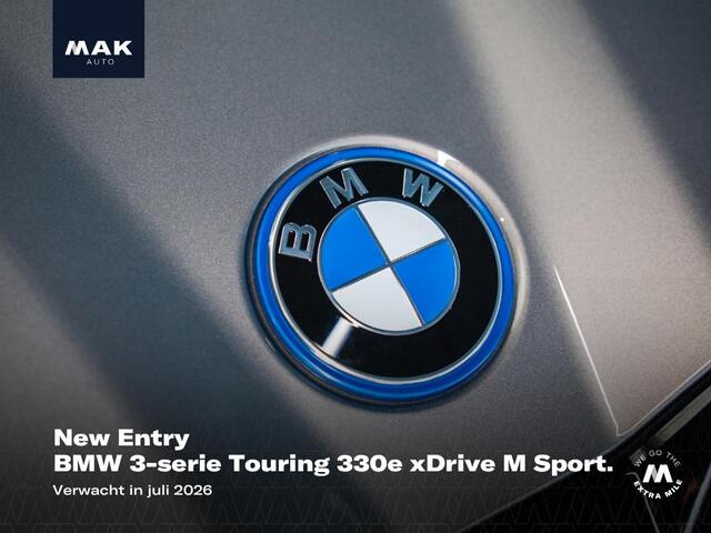 BMW 3-SERIE Touring 330e xDrive M Sport , M stoelen, pano, 19", tr.haak, keyless, carbon, memory, LED-kopl.