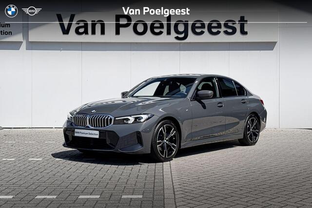 BMW 3-SERIE Sedan 318i | Comfort Pack | M Sport | Trekhaak | Comfort Access |