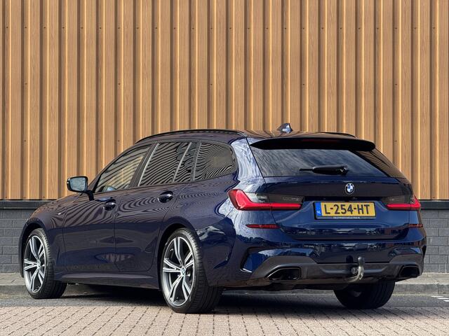 BMW 3-SERIE Touring M340i xDrive High Executive | 374 PK! | Panoramadak | BMW Laser | Head-Up | Harman & Kardon | 360° Camera | Elektrische Trekhaak | Apple Carplay | Android Auto |