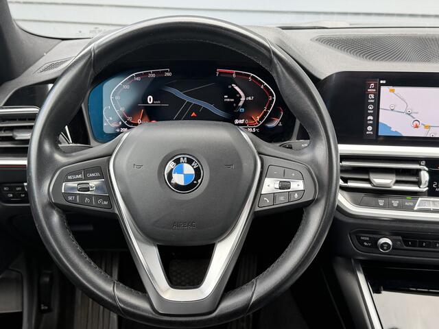 BMW 3-SERIE 320i Executive Edition 184 PK | Automaat | Navi | Stoelverwarming | Climate | Trekhaak