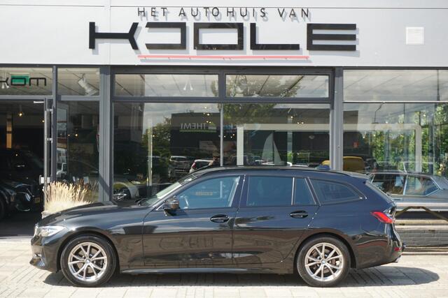 BMW 3-SERIE Touring 320i Executive | ACC | trekhaak