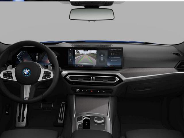 BMW 3-SERIE Touring 330e xDrive M-Sport | Panoramadak | Adapt. Cruise Control