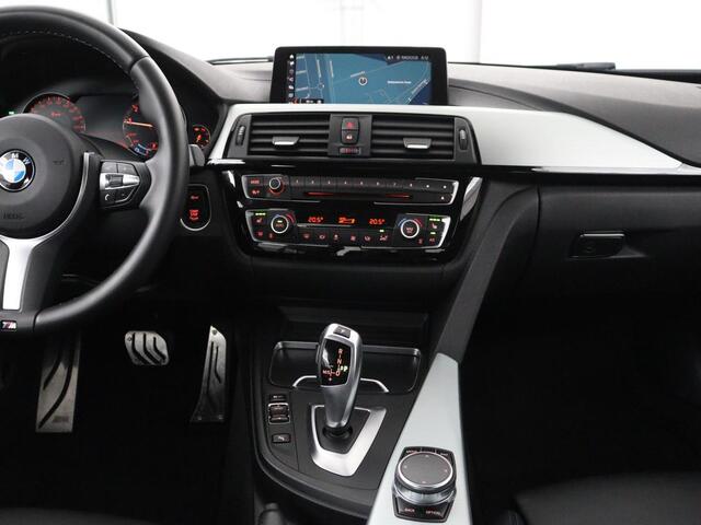BMW 3-SERIE 318i Edition M Sport Shadow Executive | Leder | Stoelverwarming | Cruise control | Navigatie | Park assist | Climate control