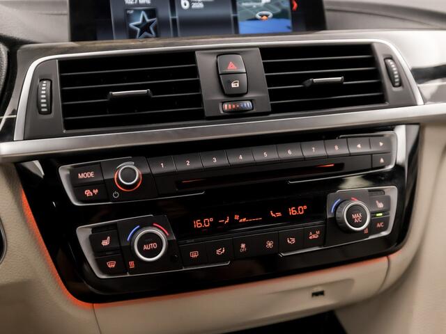 BMW 3-SERIE 318i M Sport Automaat (GROOT NAVI, DEALER ONDERHOUDEN, M PAKKET, VIRTUAL COCKPIT, SPORTSTOELEN, STOELVERWARMING, CAMERA, LEDER, GETINT GLAS, NIEUWSTAAT)