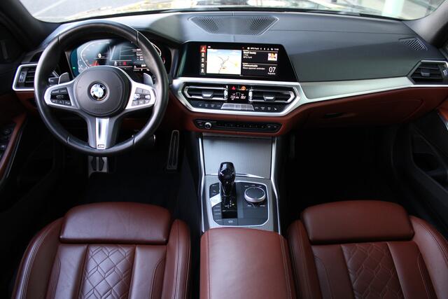 BMW 3-SERIE 318i High Executive M Sport Automaat / Sportstoelen / LED / Stoelverwarming / Getint glas
