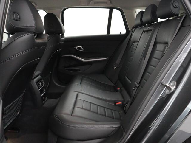 BMW 3-SERIE Touring 320e Business Edition Plus | SOH 90% | Leder | Stoelverwarming | Carplay | Cruise control | Climate control | Elektrische achterklep | Park assist | PHEV