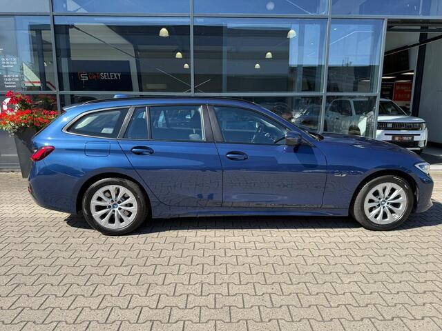 BMW 3-SERIE Touring 320e Touring Advantage *Innovation Pack*
