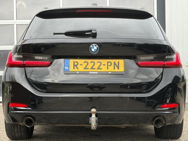 BMW 3-SERIE Touring 330e Executive 293pk | Nieuw Model | Virtual Cockpit | Apple Carplay/Android Auto | Dab | Elektrisch bedienbare achterklep | LED koplampen | Sportstoelen | Trekhaak elektrisch bedienbaar | Zeer compleet!