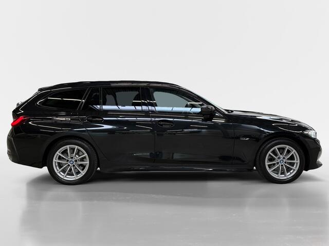BMW 3-SERIE Touring 330e I Facelift I Adaptive Cruise I Leder I Elek. Achterklep I Stoelverwarming I Camera I