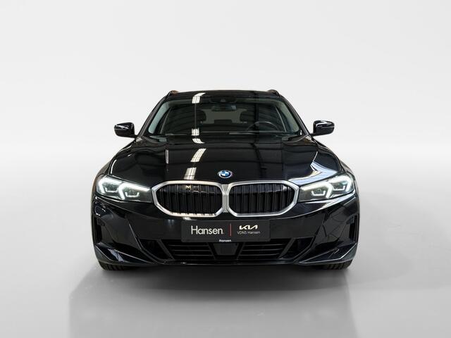BMW 3-SERIE Touring 330e I Facelift I Adaptive Cruise I Leder I Elek. Achterklep I Stoelverwarming I Camera I