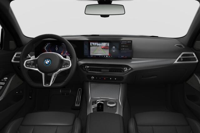 BMW 3-SERIE Touring 330e M Sport Edition | M Sportpakket Pro | Comfort Pack | Trekhaak