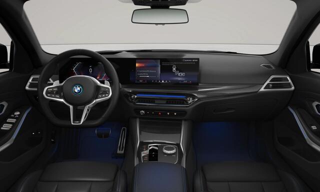 BMW 3-SERIE Touring 330e xDrive M Sport Edition | Pano | Comfort pack | Innovation pack