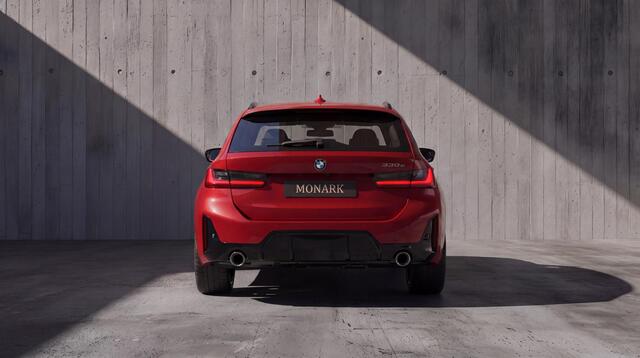 BMW 3-SERIE Touring 330e xDrive M Sport Edition | Pano | Innovation pack | Comfort pack