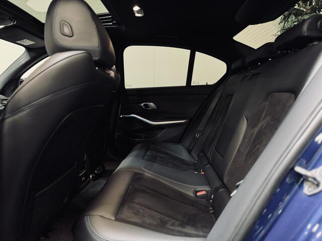 BMW 3-SERIE 318i M-Sport | Schuifdak | Carbon | Camera