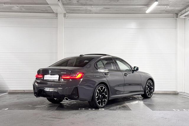 BMW 3-SERIE 320i