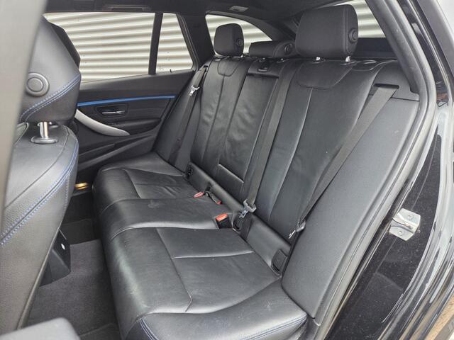 BMW 3-SERIE Touring 318i M Sport Corporate Lease | Nieuw binnen | Camera | Stoelverwarming |