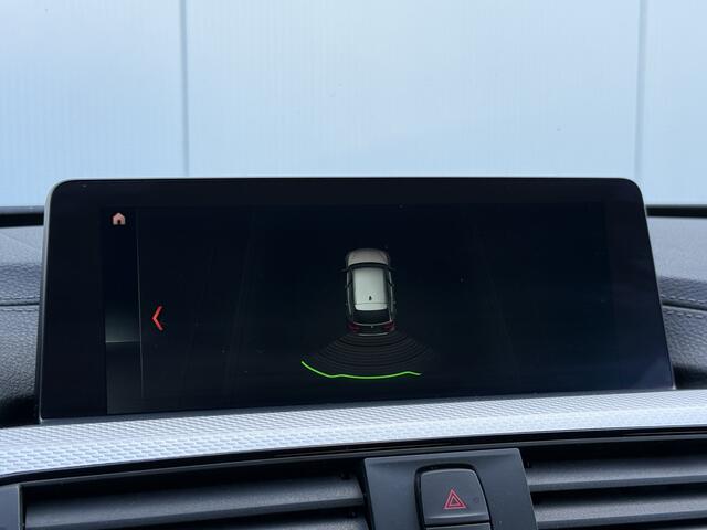 BMW 3-SERIE Touring 318i M Sport Edition Automaat Navigatie/18inch.