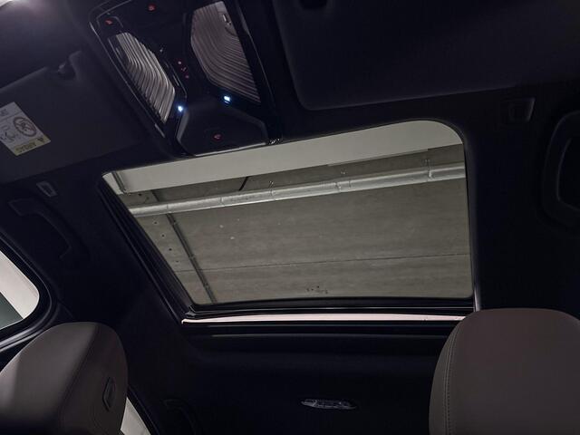 BMW 3-SERIE 330e M Sport | Schuifdak | Trekhaak
