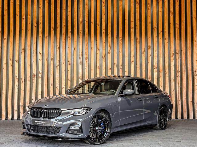 BMW 3-SERIE 330e 292PK M-Sport Plus | LASER | PANO | HEAD-UP | STOELVERWARMING | KEYLESS | LEDER |