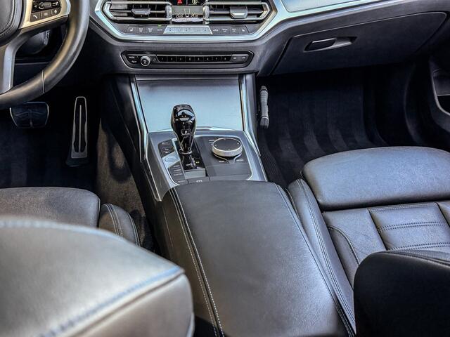BMW 3-SERIE 330e 292PK M-Sport Plus | LASER | PANO | HEAD-UP | STOELVERWARMING | KEYLESS | LEDER |