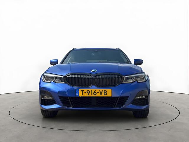 BMW 3-SERIE Touring 330E 292PK XDrive M-Sport Shadow Head-UP Laser