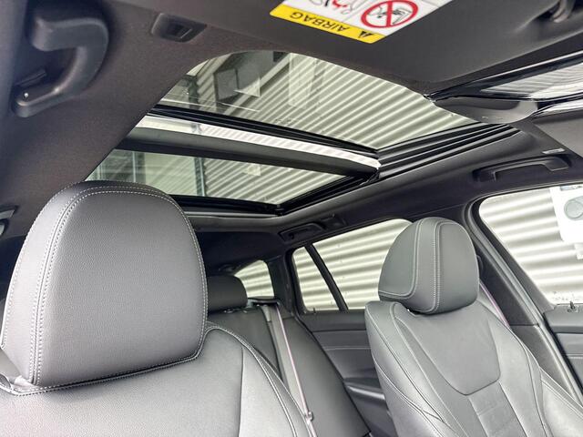 BMW 3-SERIE Touring 330e Huisselectie