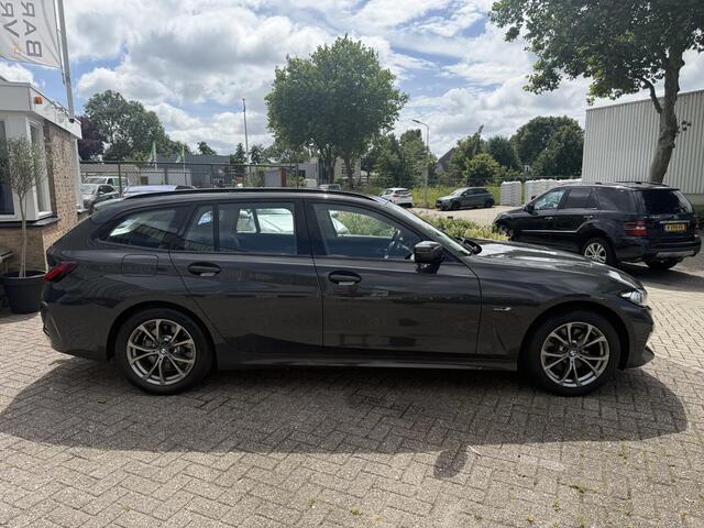 BMW 3-SERIE Touring 320e | Facelift | Trekhaak Automatisch | Adaptieve Cruise Control | Sportstoelen |