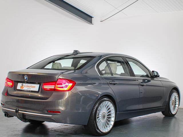 BMW 3-SERIE 320i Luxury Edition Schuif/kanteldak, Keyless, ACC, Volleder, Trekhaak, Individual