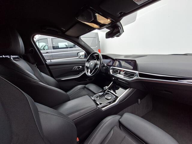 BMW 3-SERIE 320i Executive Edition Carplay Sport Leder