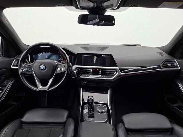 BMW 3-SERIE 320i Executive Edition Carplay Sport Leder