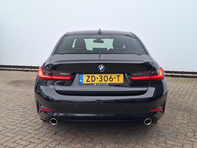 BMW 3-SERIE 320i Executive Edition Carplay Sport Leder