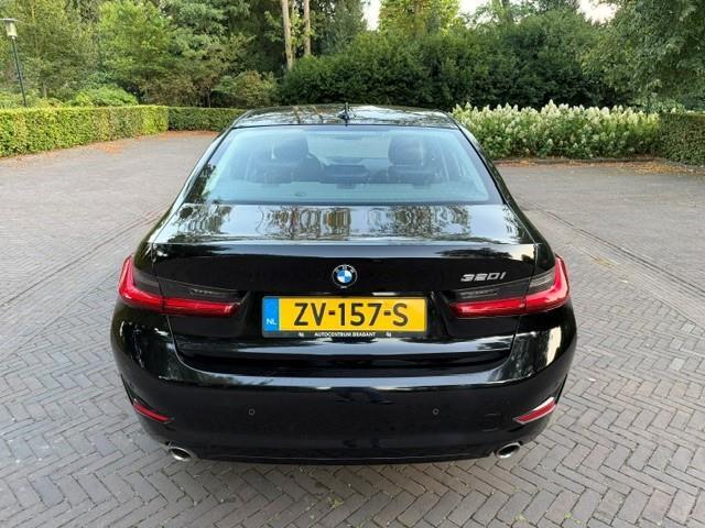 BMW 3-SERIE 320i Executive Edition/Xenon/Led/Navi/Pdc/Cruise