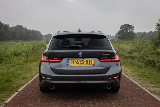 BMW 3-SERIE Touring 320d High Executive Edition