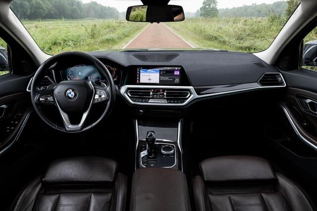 BMW 3-SERIE Touring 320d High Executive Edition
