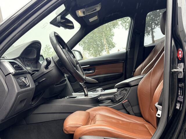 BMW 3-SERIE Touring 318i - M PAKKET NAP! - automaat - navi - airco - cruise