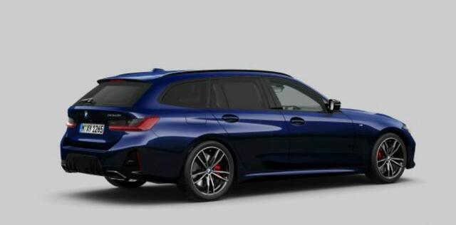 BMW 3-SERIE Touring M340i xDrive Panoramadak - Driving Assistant Professional - Interieurvoorverwarming - Getinte/Geluiddempende Ruiten - Comfort Access - Harman Kardon - Parking Assistant Plus -