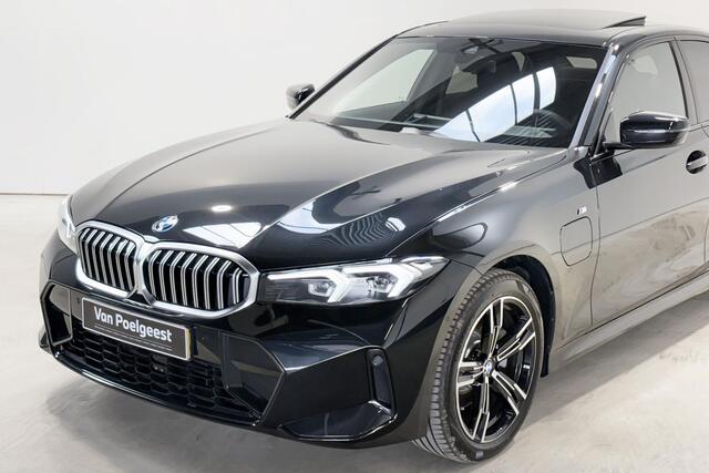 BMW 3-SERIE Sedan 330e M Sportpakket | M Sport | Comfort Pack