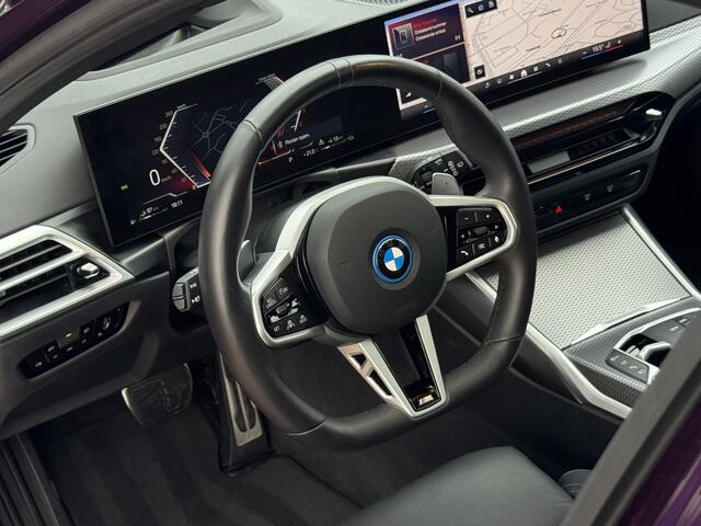 BMW 3-SERIE Touring 330e xDrive | 2 jaar garantie + onderhoud | Full option |
