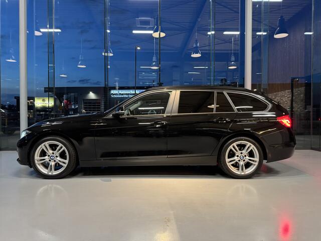 BMW 3-SERIE Touring 318i High Exe aut. 18" stoelverw. elektr. achterklep