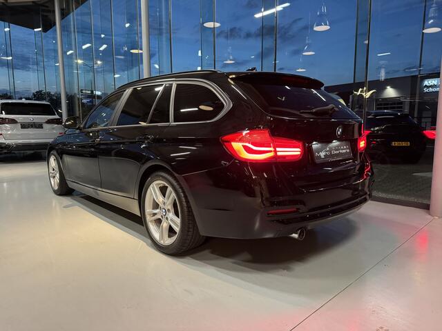 BMW 3-SERIE Touring 318i High Exe aut. 18" stoelverw. elektr. achterklep