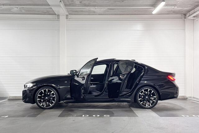 BMW 3-SERIE Sedan 320i M Sport | Schuifdak | Trekhaak