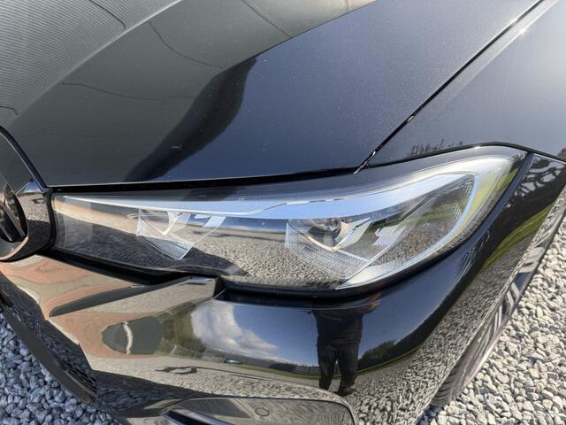 BMW 3-SERIE Touring 318i 2.0 156pk Automaat High Executive M-Sportpakket