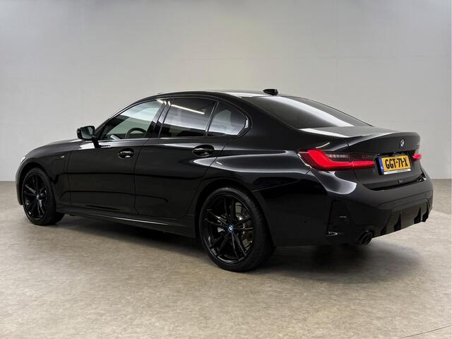 BMW 3-SERIE 320e M-Sport | Pano | Virtual | Camera | Sfeer | Memory | Carplay | LED | Cruise | Leder