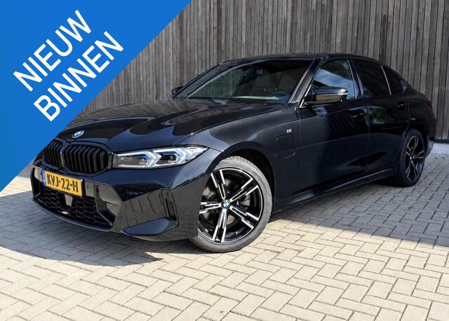 BMW 3-SERIE 330e M SPORT | BTW | 360 | ACC | HEADUP | MEMORY | DODEHOEK | SOH 101%